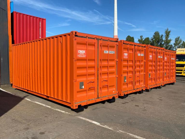 20ft Premium Zeecontainers in kleur gespoten met slede | CBOX Containers