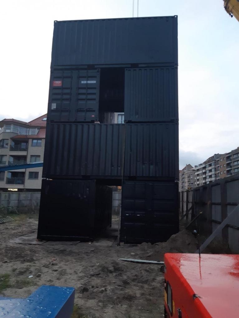 Stevig plaatsen gebouw zeecontainers | CBOX Containers