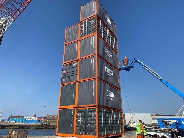 Containers als stevige steun | CBOX Containers